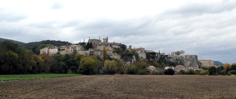 Balade a Viviers dans la Drôme