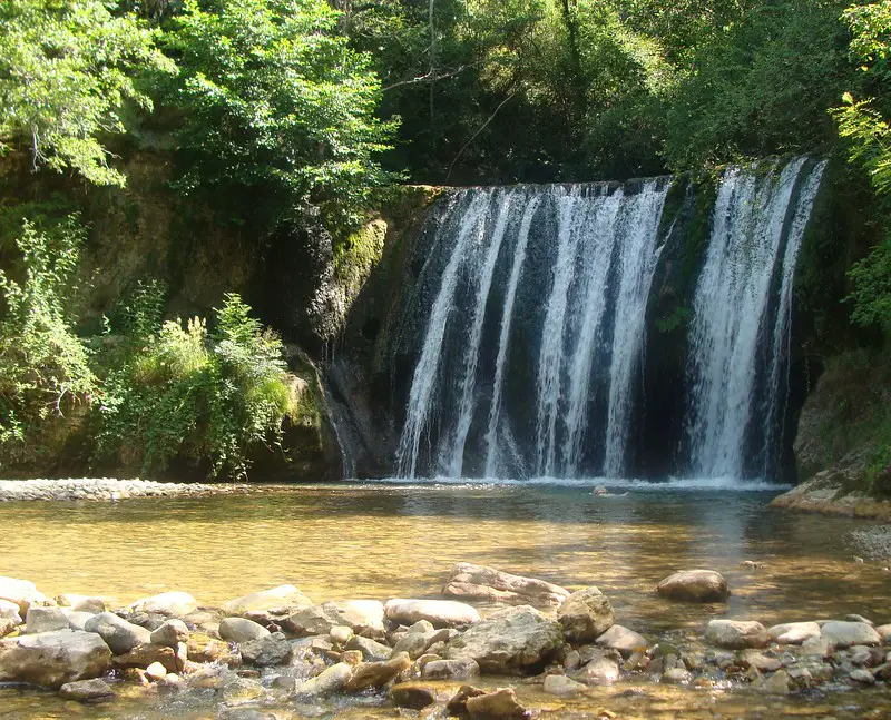 La chute de la Druise dans la Drôme (la plus belle cascade?)