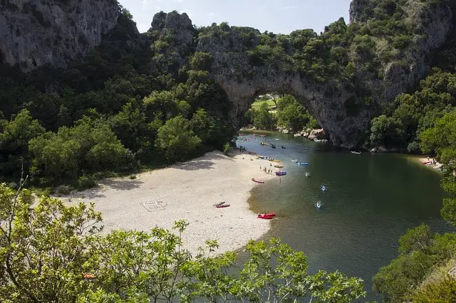 Quels sont les meilleurs spots de tourisme en Ardèche ? (en 2020)
