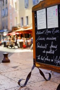 Guide pour une visite de Nîmes