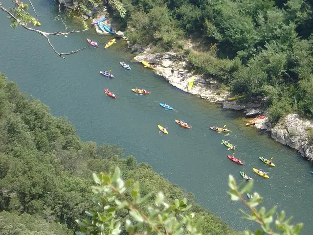 Les Vacances et Séjours en Famille Ardèche ( c’est idéal )