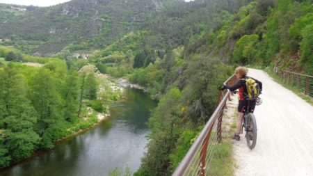 ardeche a velo