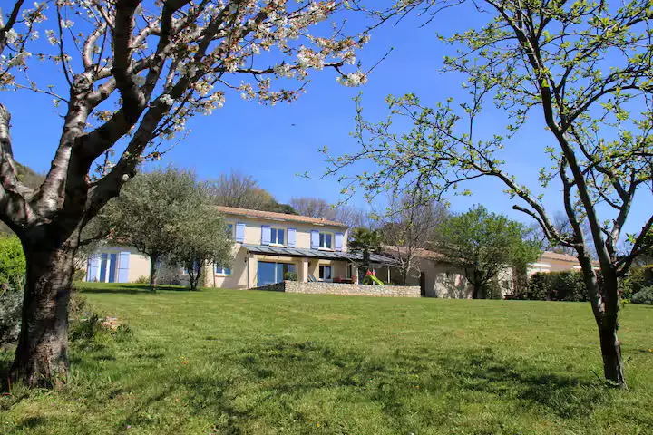 Maison Provençale (8)